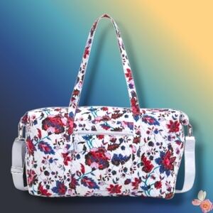 Vera Bradley Quilted Cotton Deluxe Travel Duffle Tote Vineyard Floral Like New